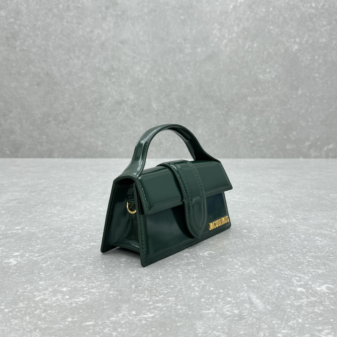 Jacquemus Satchel Bags